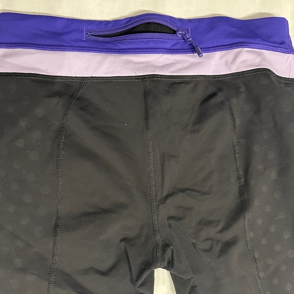 Lululemon Capri leggings - Picture 3 of 4